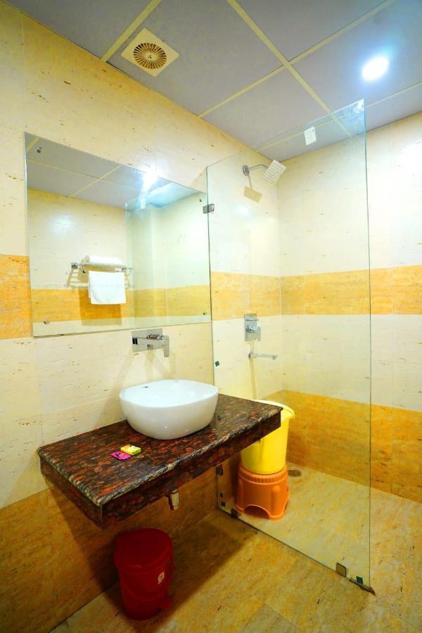 Hotel Amansara Lucknow Habitación foto
